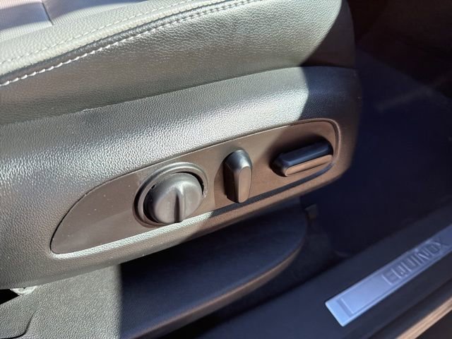 Used 2020 Chevrolet Equinox Premier image 52