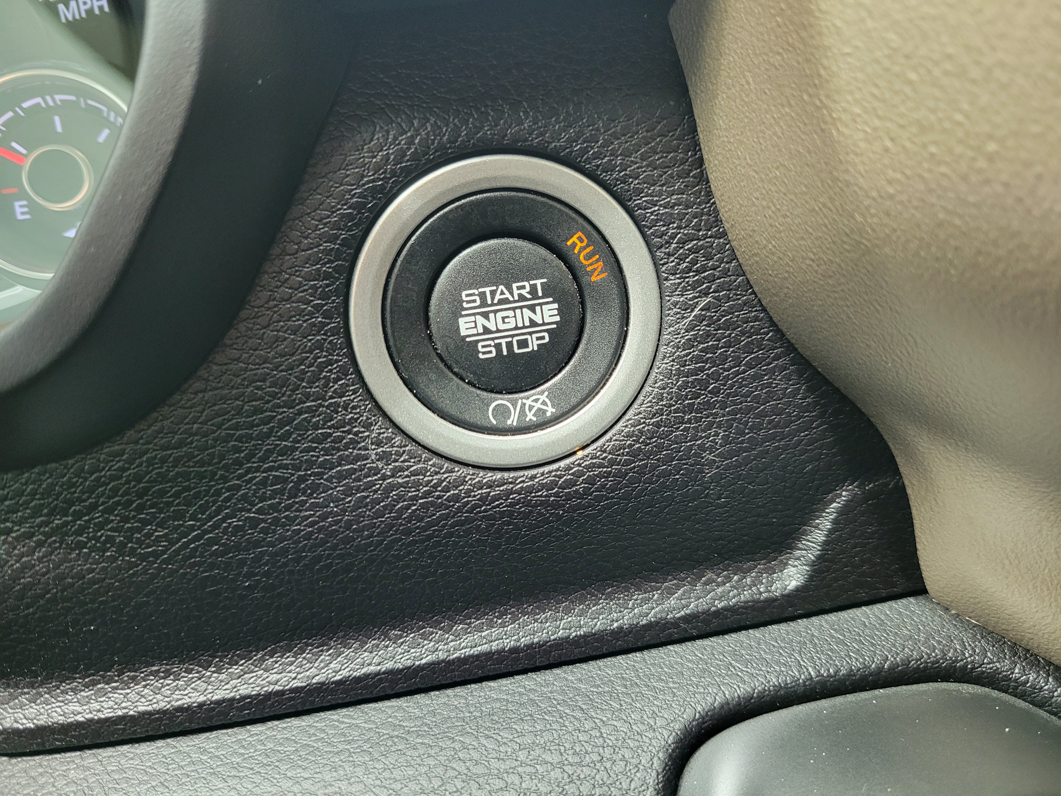 Used 2022 RAM 2500 Laramie AWD/4WD image 21