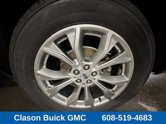 Used 2023 Ford Explorer Limited AWD/4WD image 38