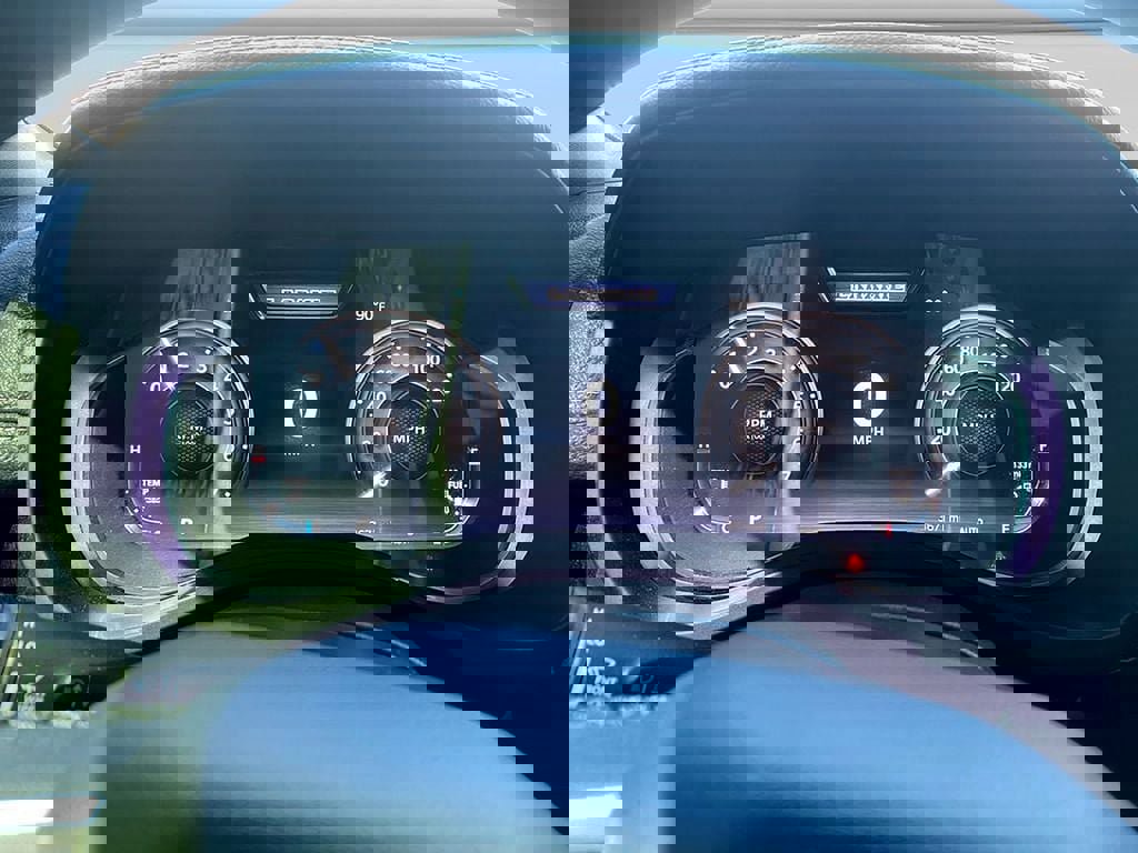 Used 2026 RAM 1500 Laramie AWD/4WD image 19