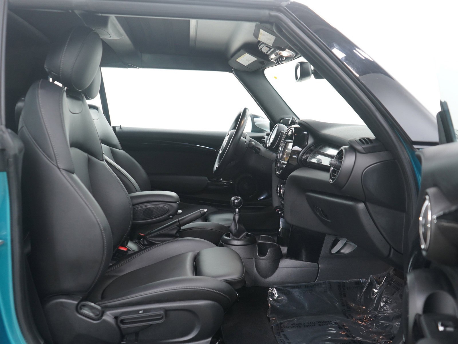 Used 2018 MINI Cooper S image 11