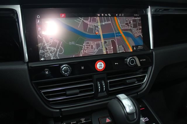 New 2026 Porsche Macan S image 17