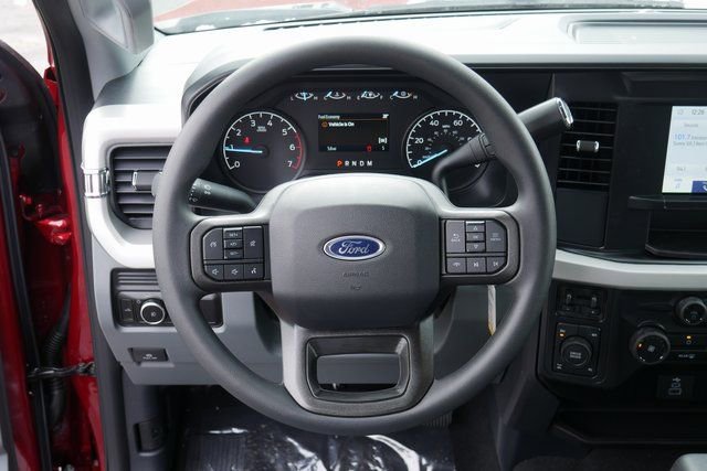 New 2026 Ford F250 XLT w/ FX4 Off-Road Package image 15