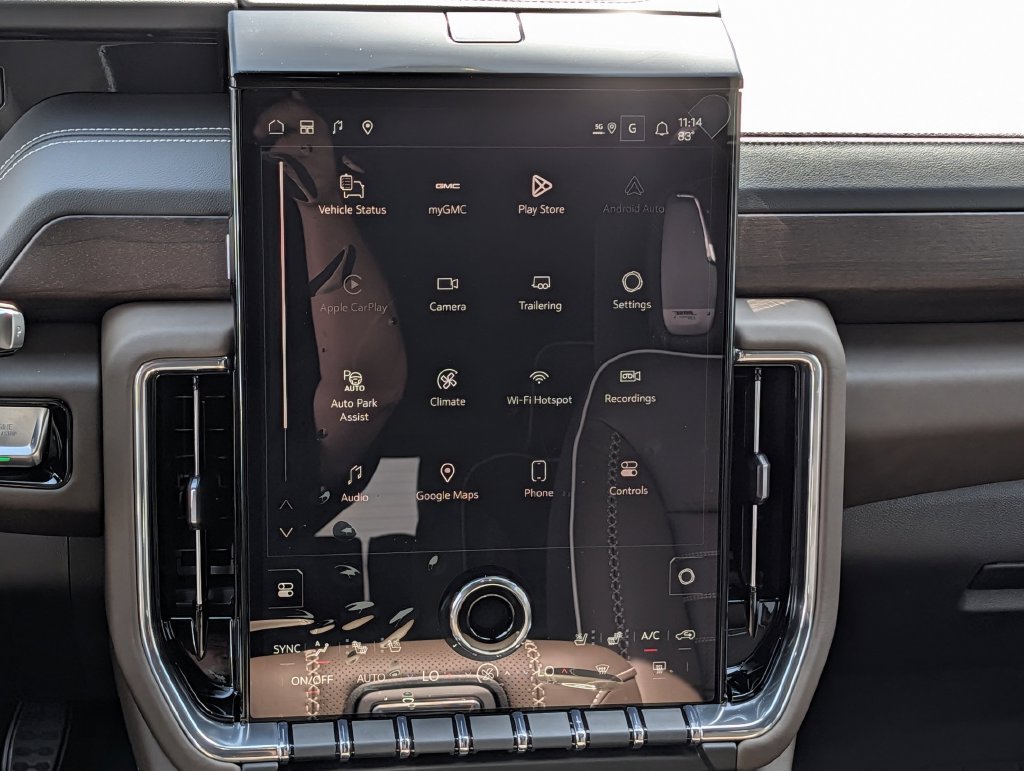 New 2027 GMC Yukon Denali Ultimate AWD/4WD image 13