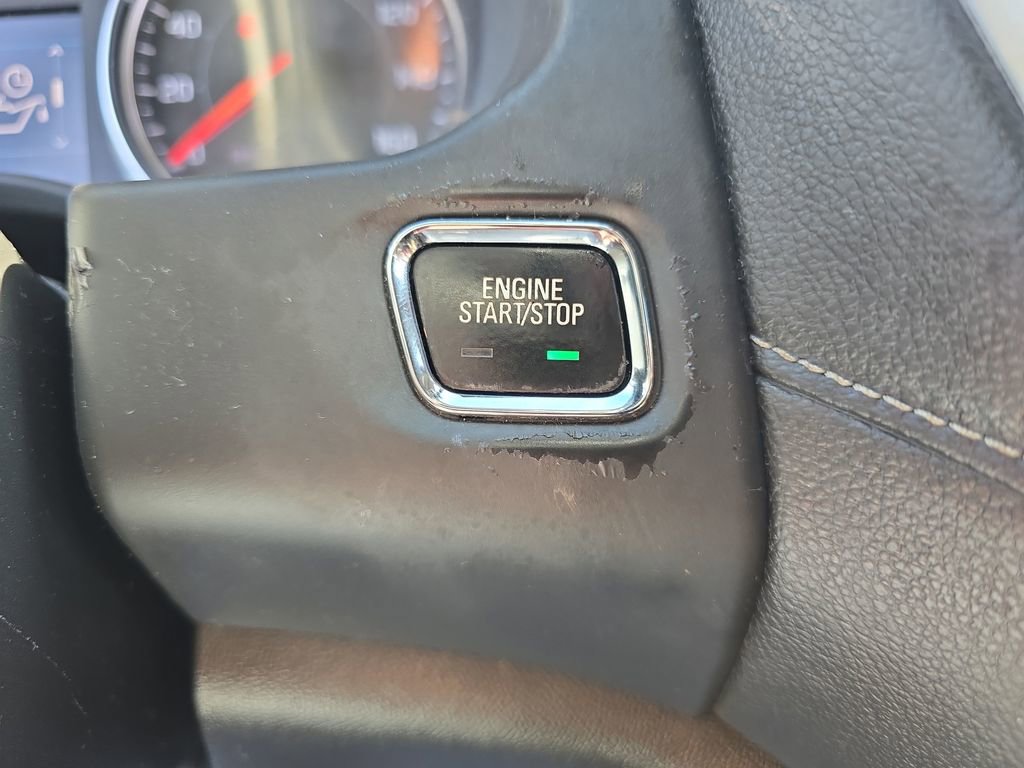 Used 2020 GMC Acadia SLE w/ Driver Convenience Package image 32