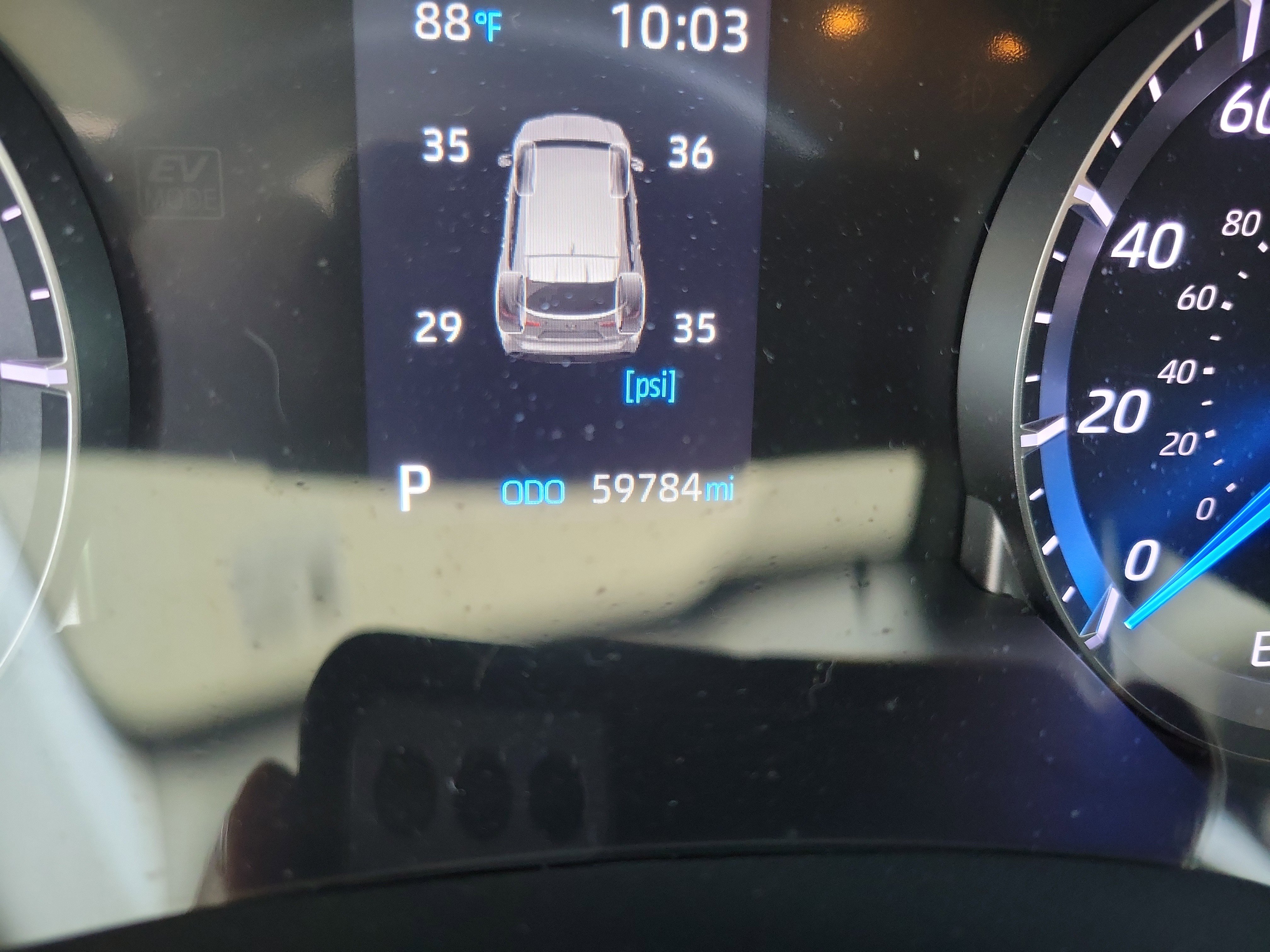 Used 2022 Toyota Highlander LE image 20