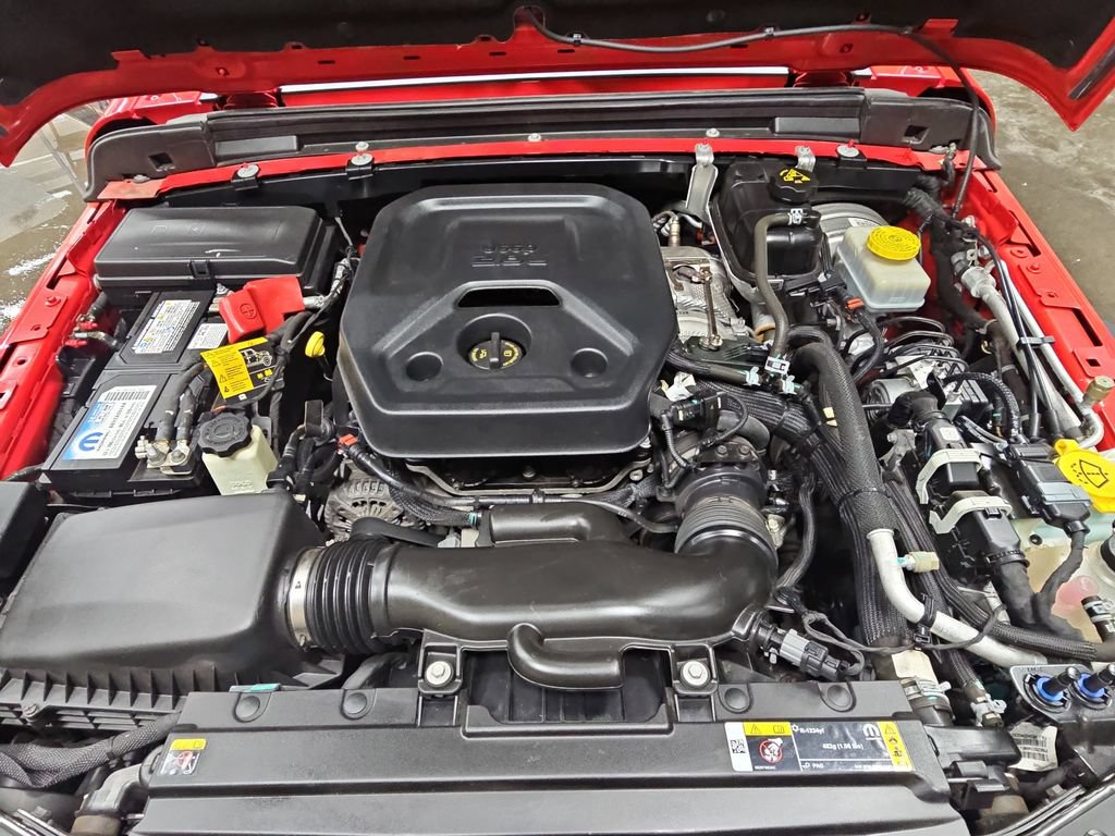 Used 2023 Jeep Wrangler Unlimited Sport AWD/4WD image 28