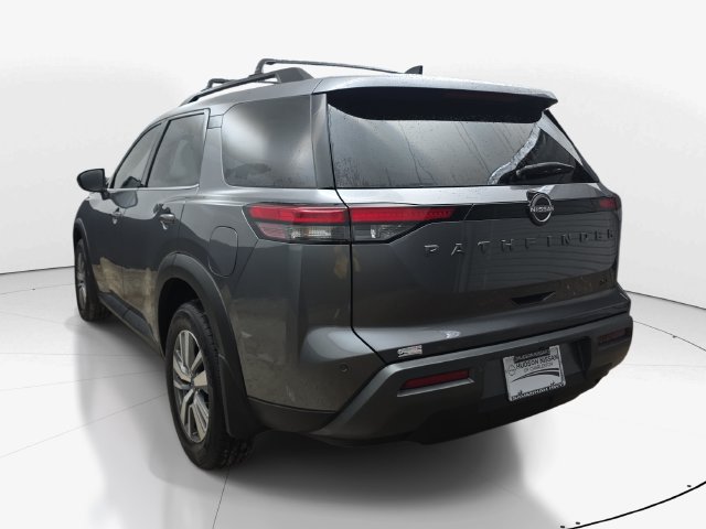 New 2026 Nissan Pathfinder SL w/ SL Premium Package FWD image 6