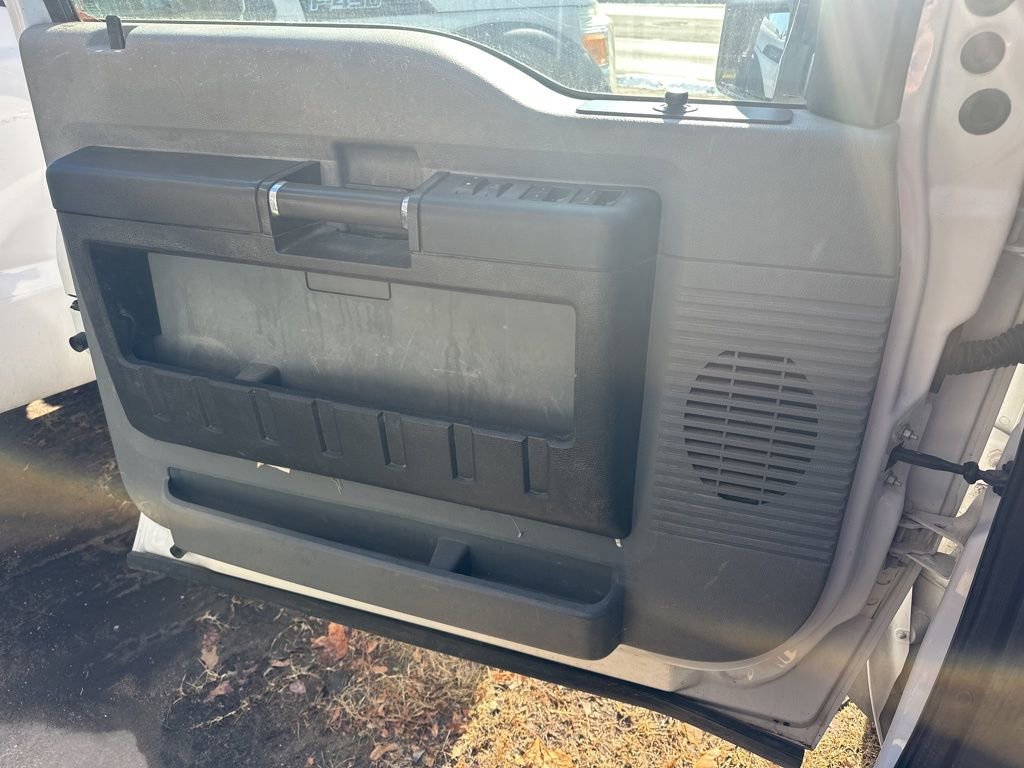 Used 2015 Ford F450 XL w/ Power Equipment Group image 26