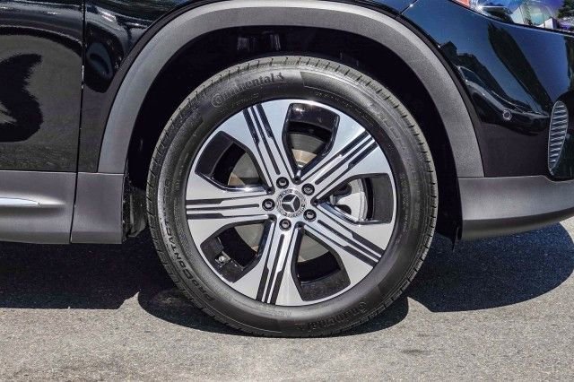 Used 2024 Mercedes-Benz EQB 350 4MATIC SUV w/ Winter Package image 12