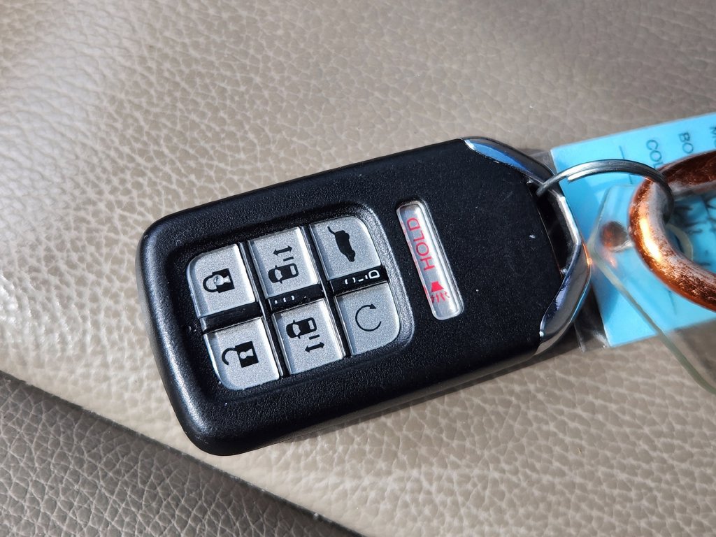 Used 2021 Honda Odyssey EX-L image 33