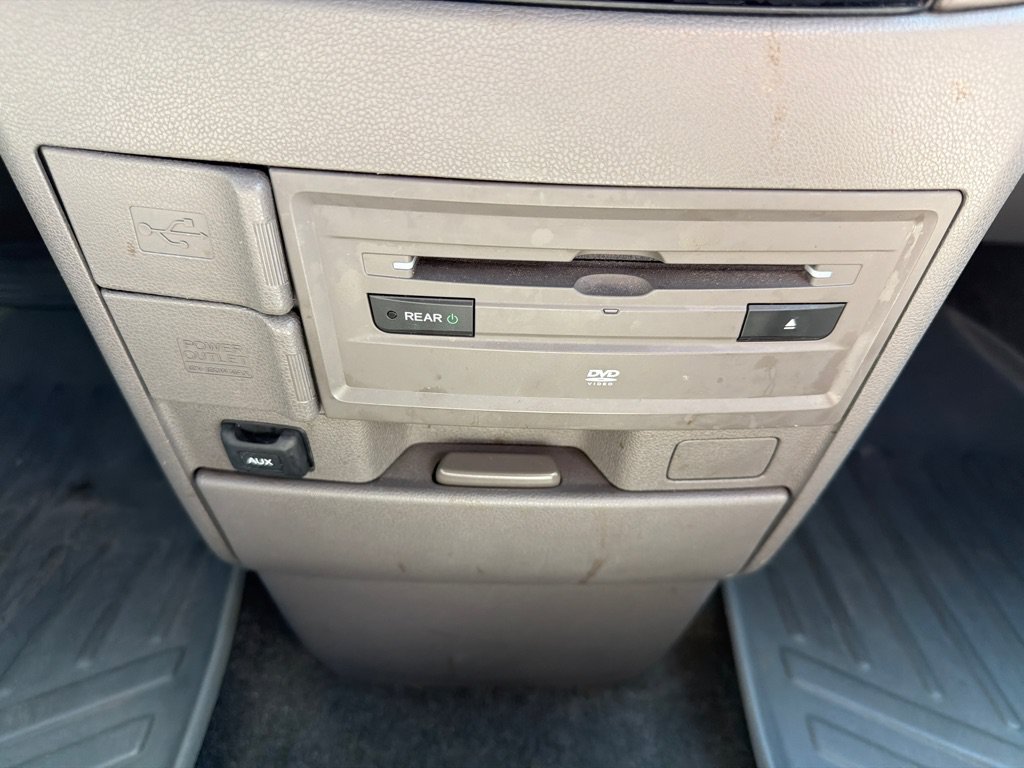 Used 2016 Honda Odyssey SE image 21