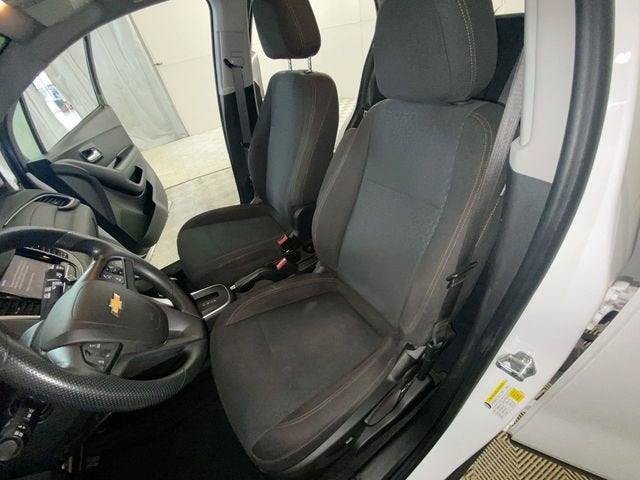 Used 2021 Chevrolet Trax LS w/ Tint and Cruise Package FWD image 18