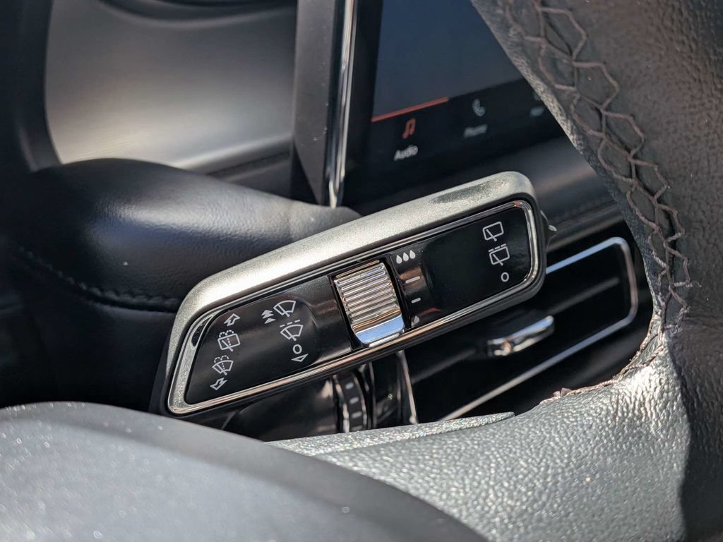 Used 2023 Lincoln Nautilus AWD w/ Premium Package image 24