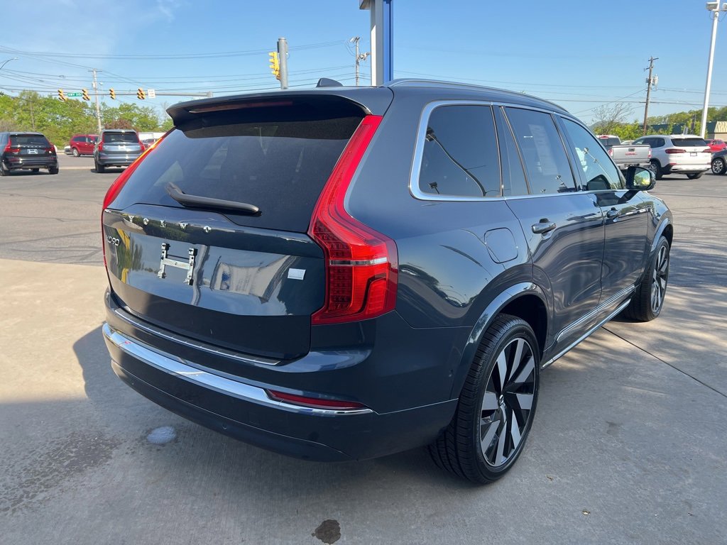Certified 2023 Volvo XC90 T8 Ultimate w/ Protection Package Premier image 5