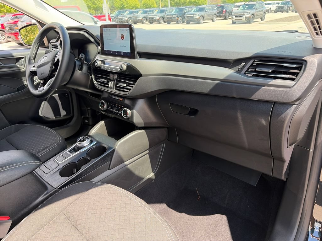 Used 2023 Ford Escape Active AWD/4WD image 10