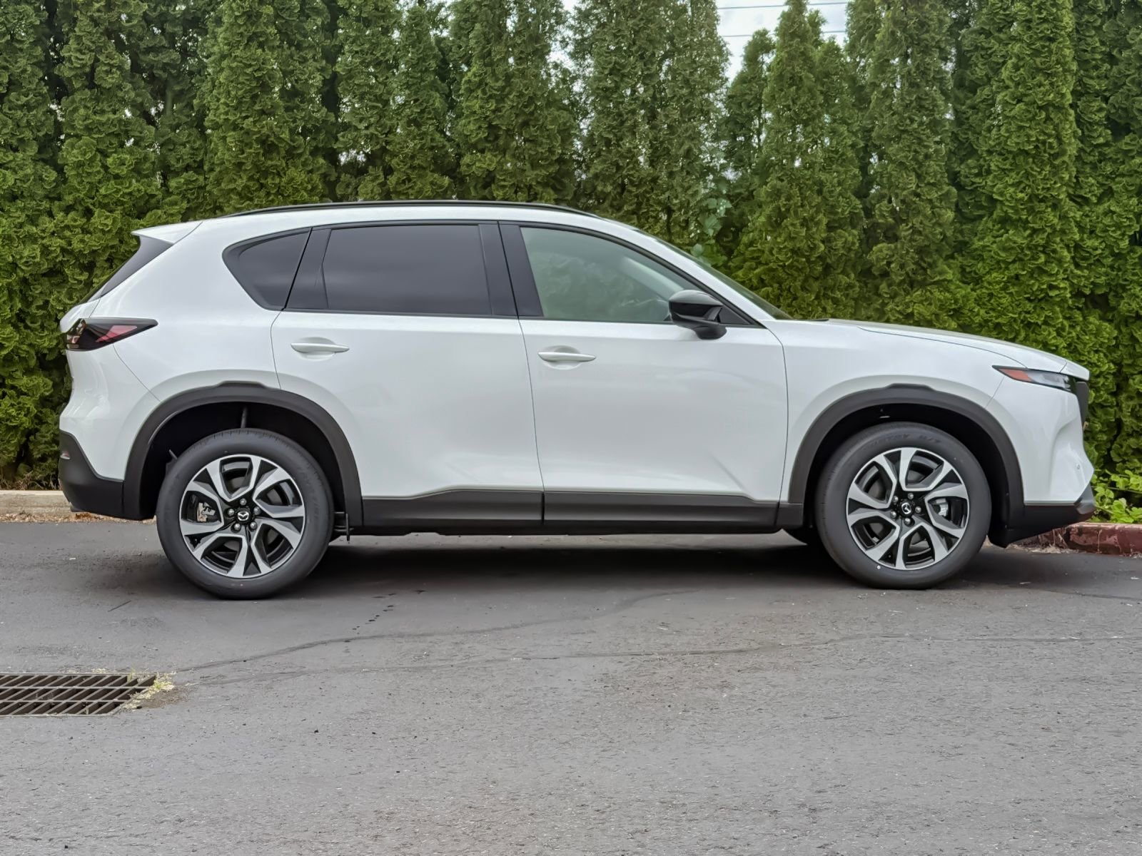 New 2026 MAZDA CX-5 Preferred AWD/4WD image 2