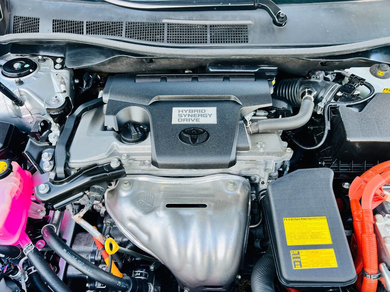 Used 2013 Toyota Camry XLE w/ Leather Pkg image 12