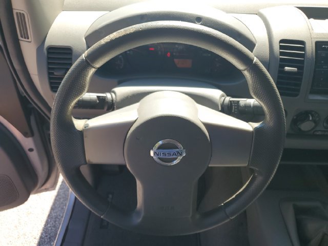 Used 2009 Nissan Frontier XE w/ XE Preferred Pkg RWD image 14