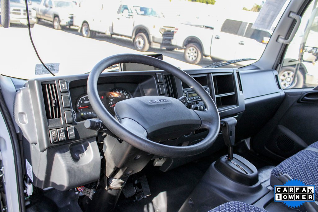 Used 2024 Isuzu NPR image 19