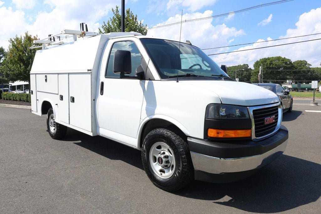 Used 2021 GMC Savana 3500 w/ Power Convenience Package RWD image 7