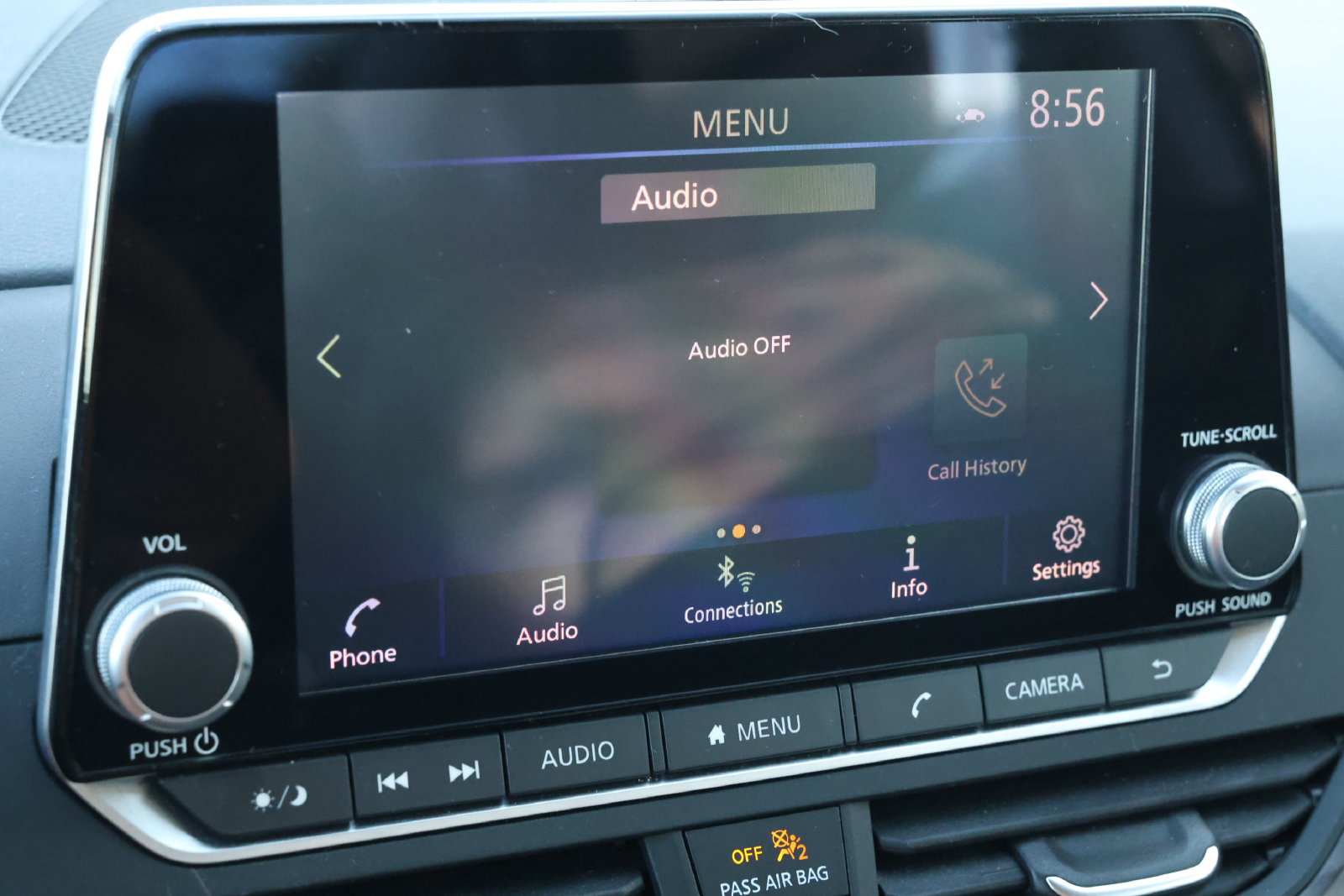 Used 2025 Nissan Altima 2.5 SV FWD image 19