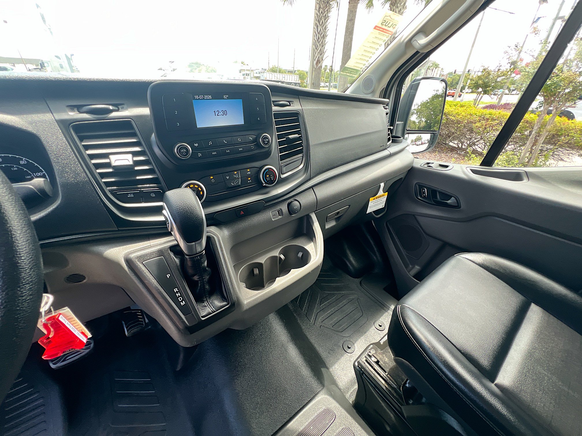 Used 2024 Ford Transit 250 148 High Roof Extended w/ Load Area Protection Package RWD image 24