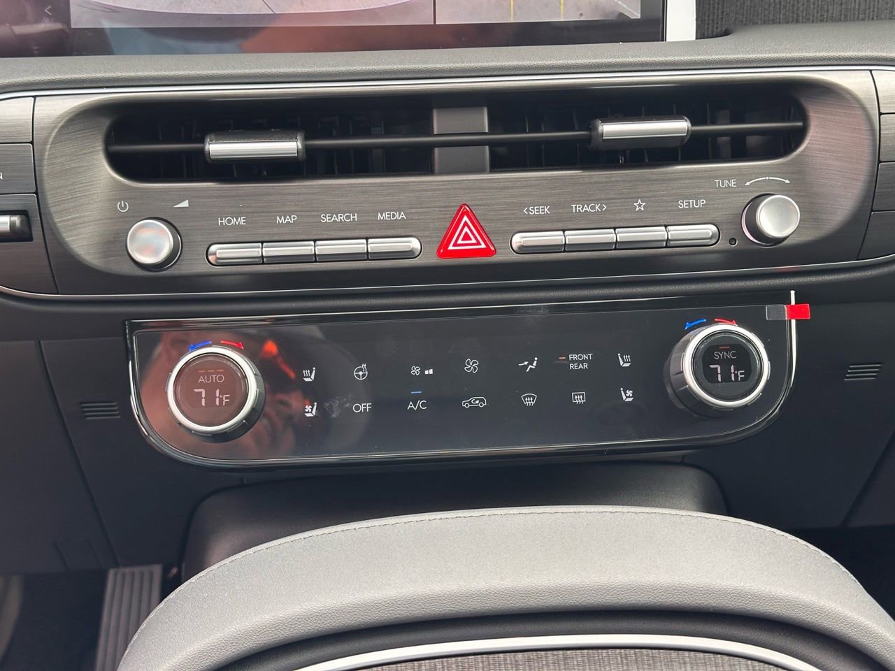 Certified 2026 Hyundai Palisade Limited image 36