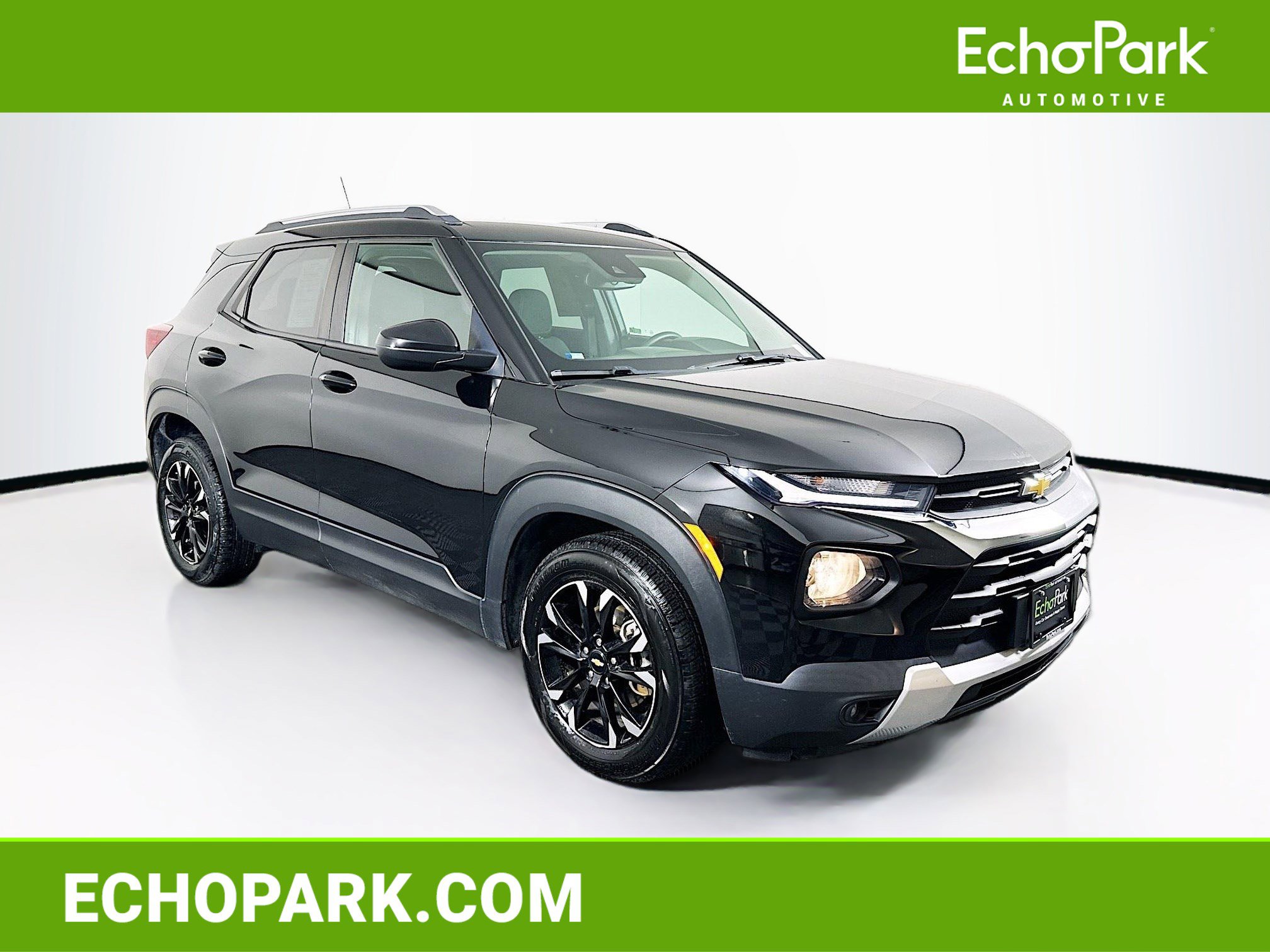 Used 2021 Chevrolet TrailBlazer LT w/ Convenience Package image 1