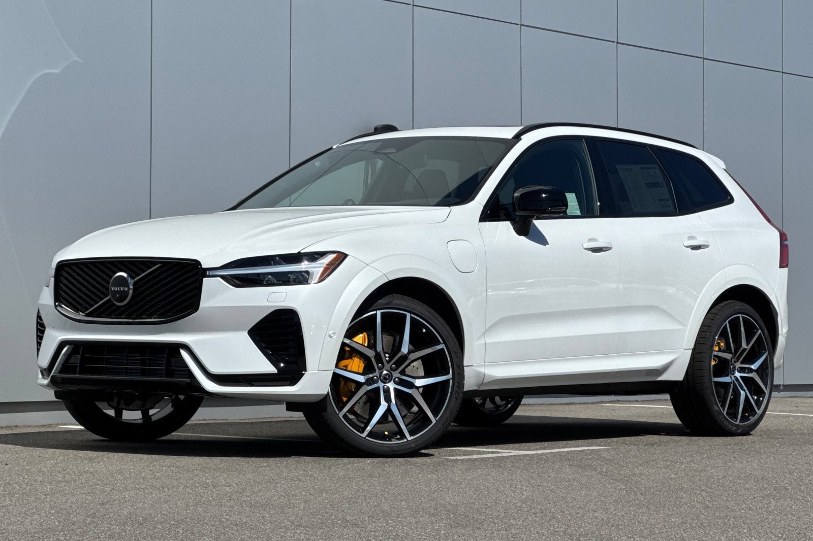 New 2026 Volvo XC60 T8 Polestar AWD/4WD image 1
