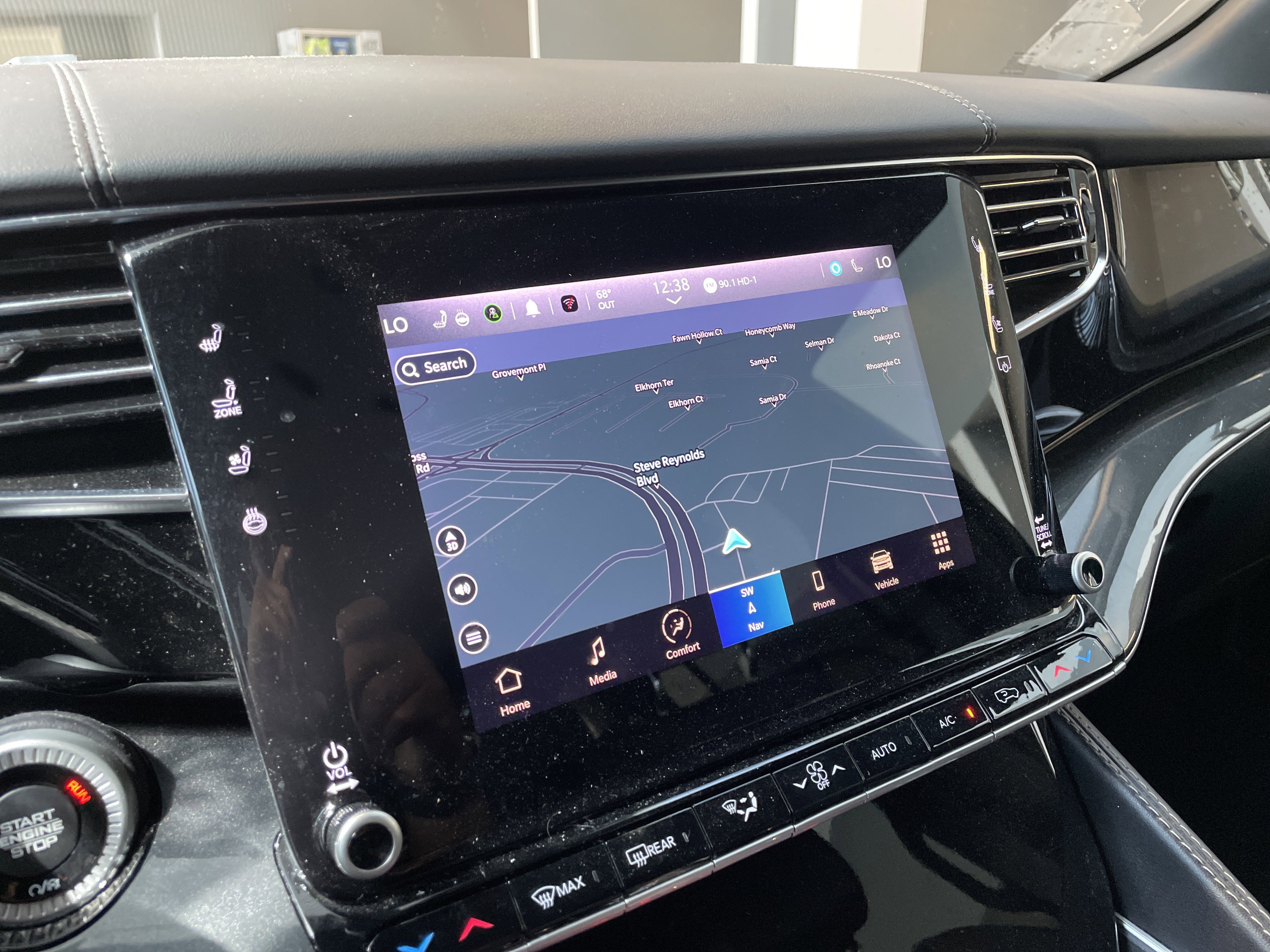 Used 2023 Jeep Wagoneer 4WD w/ Convenience Group I image 30