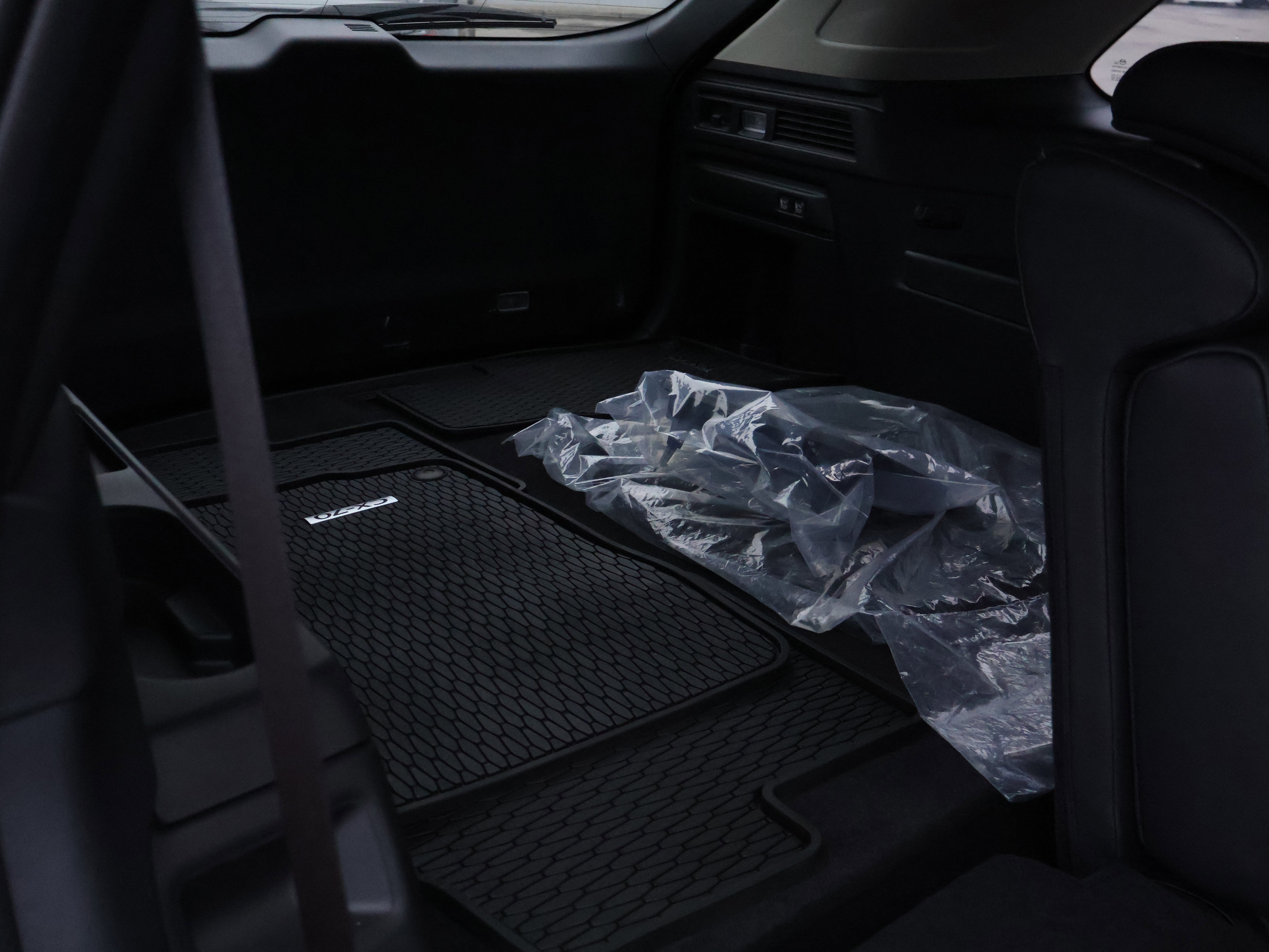 Used 2025 MAZDA CX-70 3.3 Turbo w/ Premium Package image 17