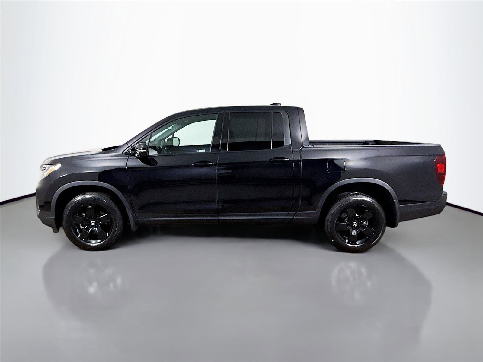 Used 2024 Honda Ridgeline Black Edition image 8