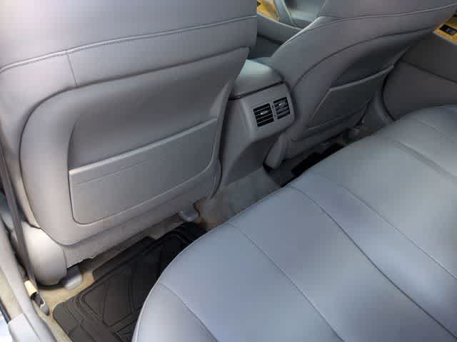 Used 2007 Toyota Camry XLE FWD image 18