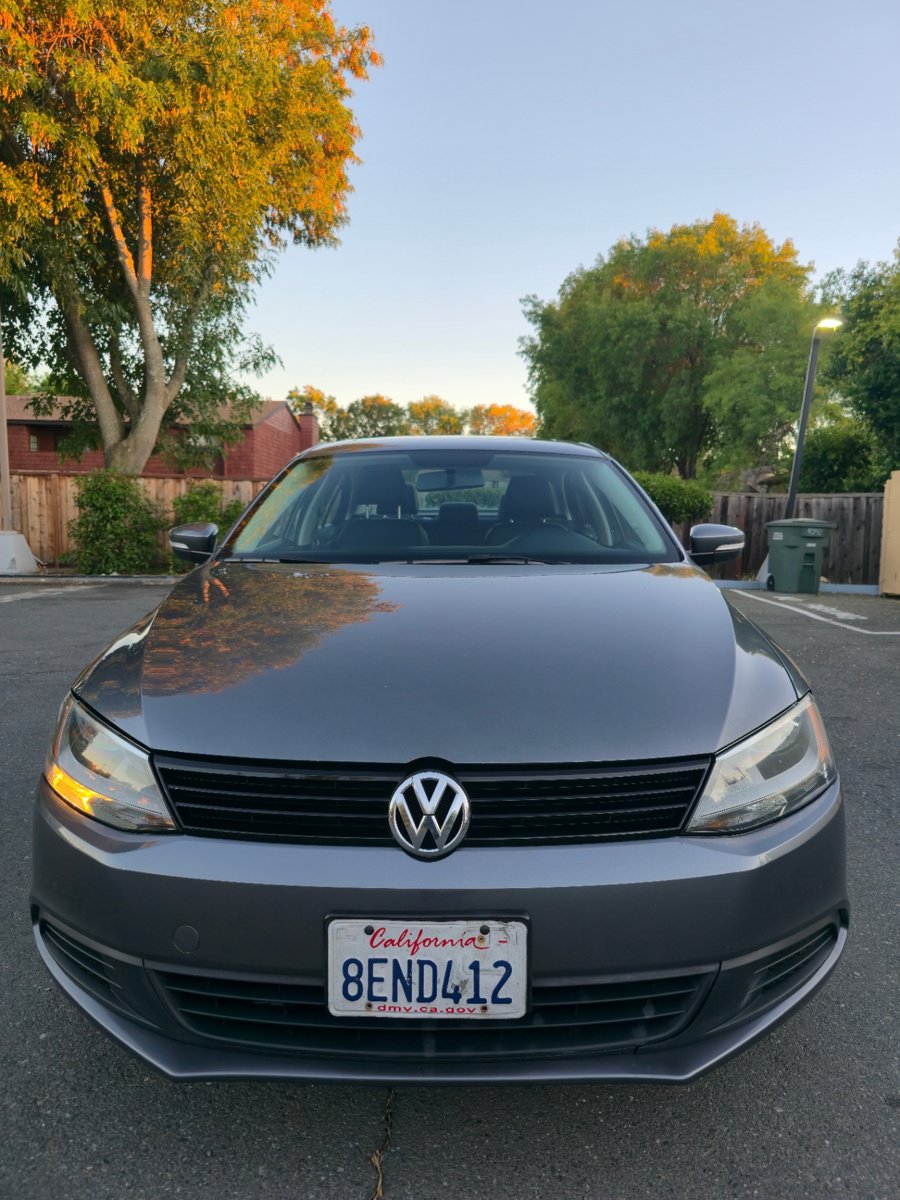 Used 2012 Volkswagen Jetta SE
