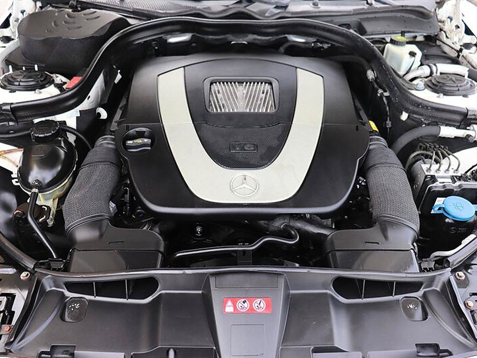 Used 2010 Mercedes-Benz E 350 Sport image 48