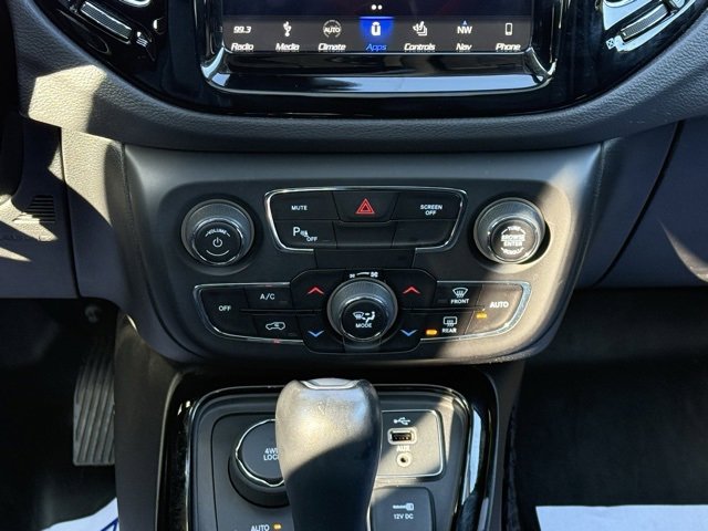 Used 2018 Jeep Compass Limited w/ Navigation Group image 30