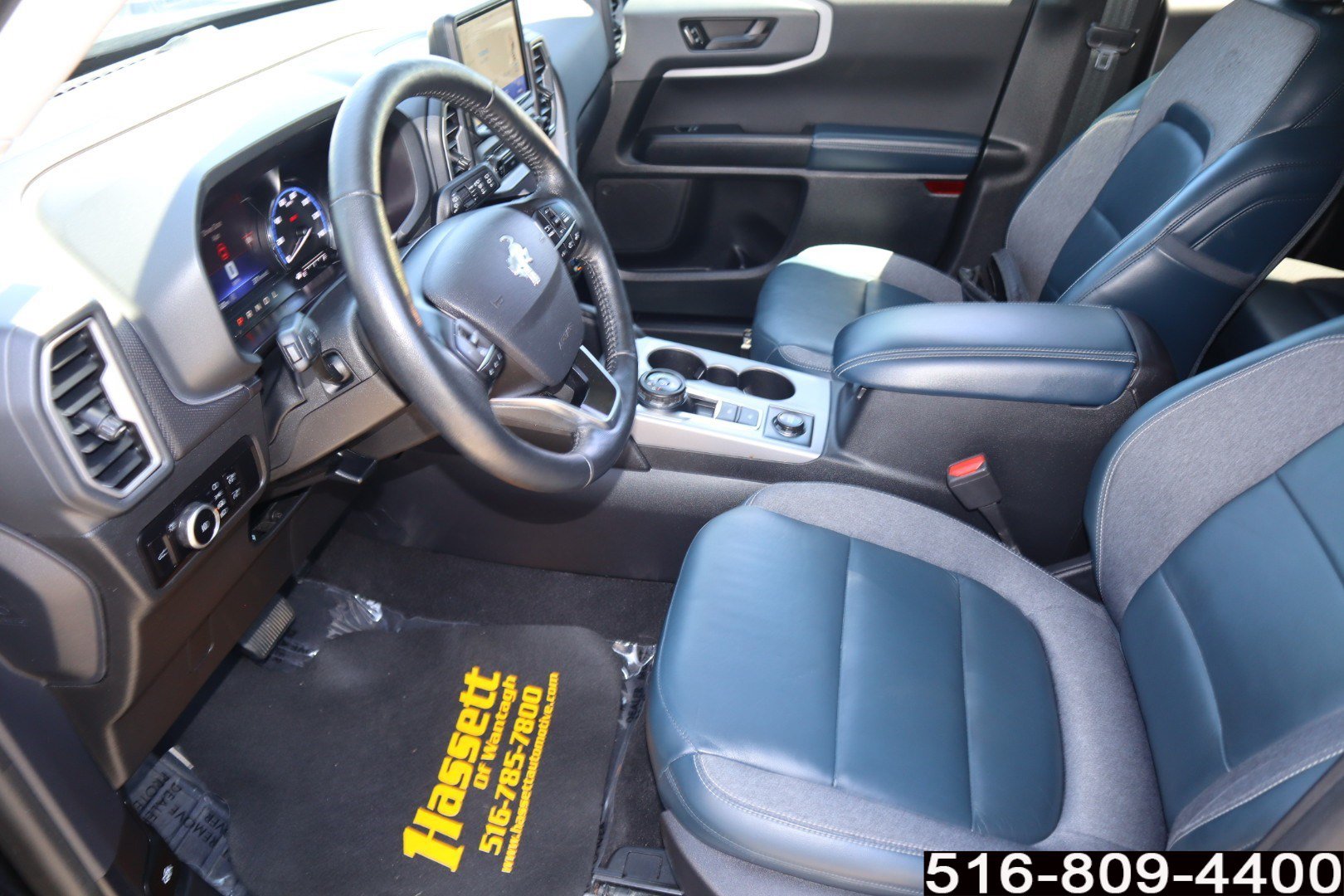 Used 2023 Ford Bronco Sport Outer Banks AWD/4WD image 14