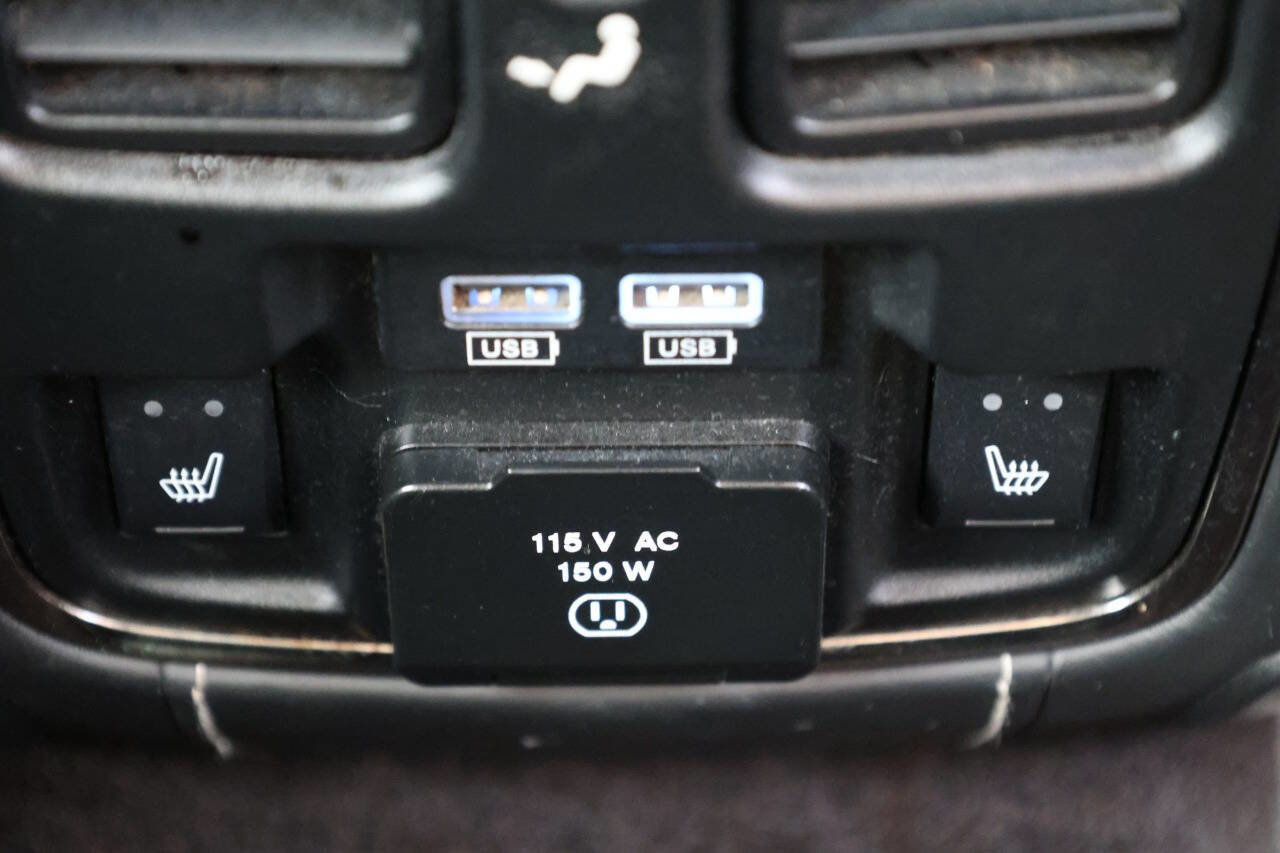 Used 2017 Jeep Grand Cherokee SRT image 22