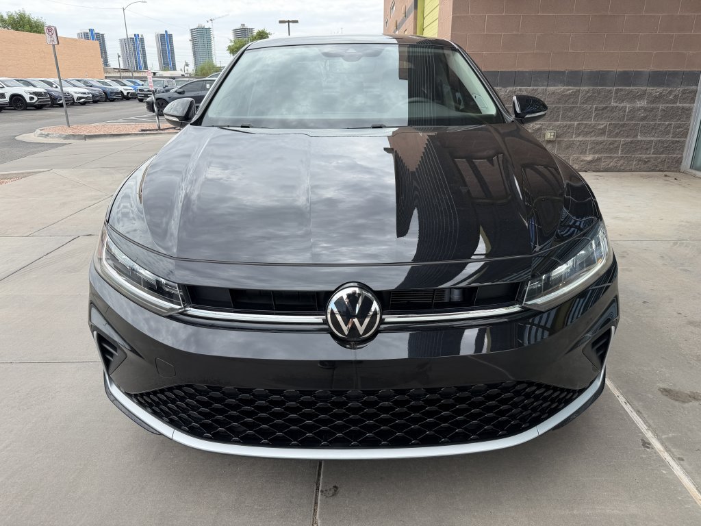 Used 2025 Volkswagen Jetta SEL FWD image 10