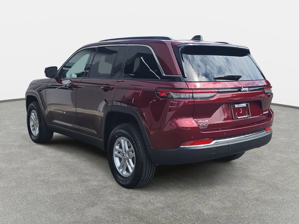 New 2025 Jeep Grand Cherokee Laredo AWD/4WD image 7