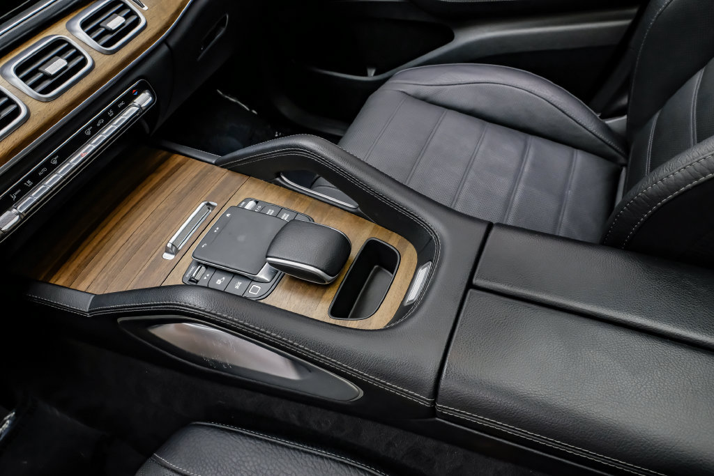 Used 2025 Mercedes-Benz GLE 450 4MATIC Coupe image 27