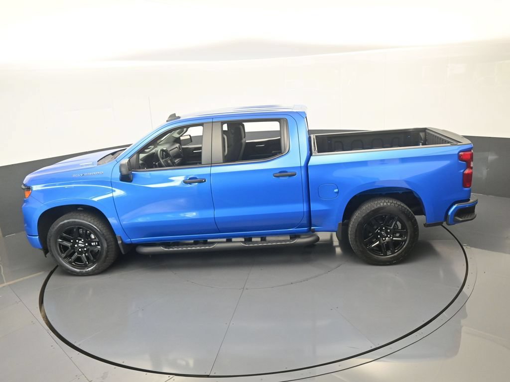 Used 2025 Chevrolet Silverado 1500 Custom w/ Turbomax Blackout Package RWD image 42