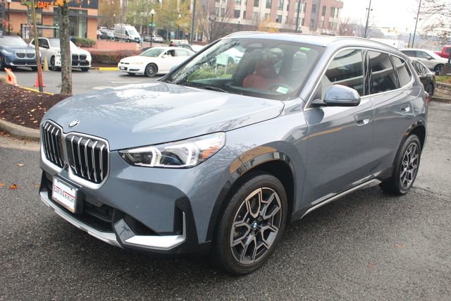 Used 2025 BMW X1 xDrive28i w/ Premium Package image 4
