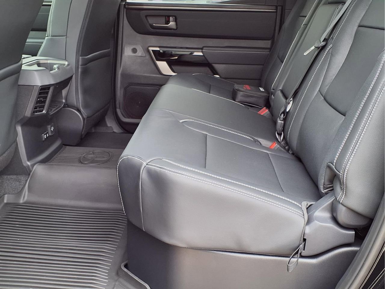 New 2026 Toyota Tundra Limited image 9