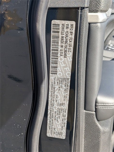 New 2025 Jeep Grand Cherokee Limited w/ Black Appearance Package image 34