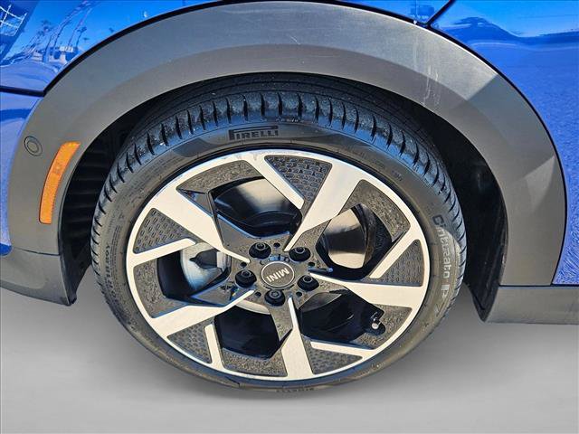 Used 2025 MINI Cooper S FWD image 21