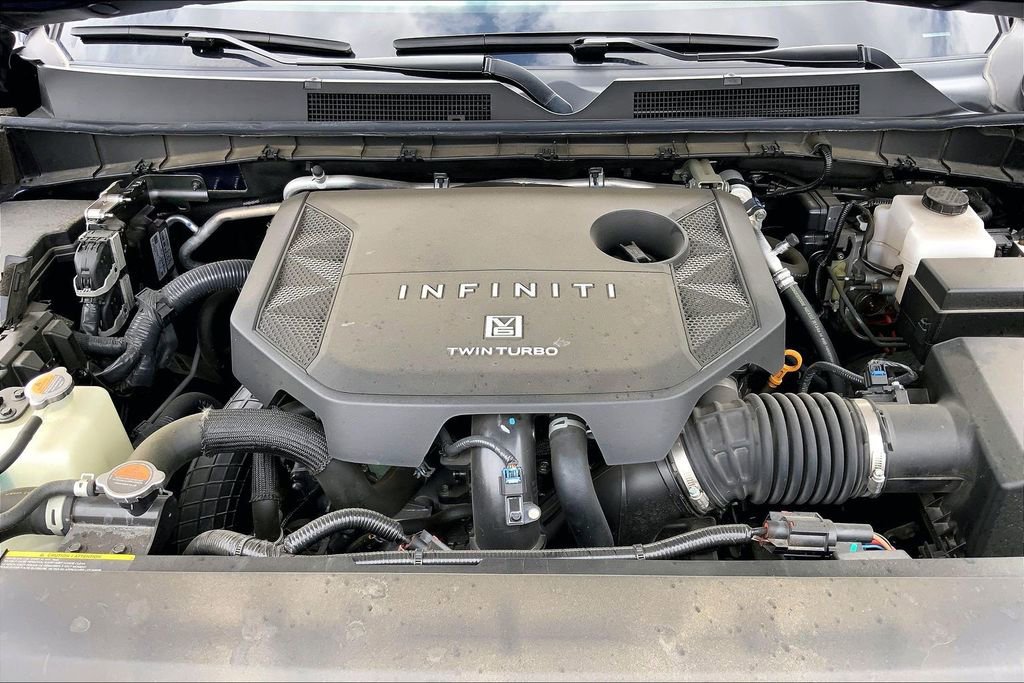 Used 2025 INFINITI QX80 Sensory image 22
