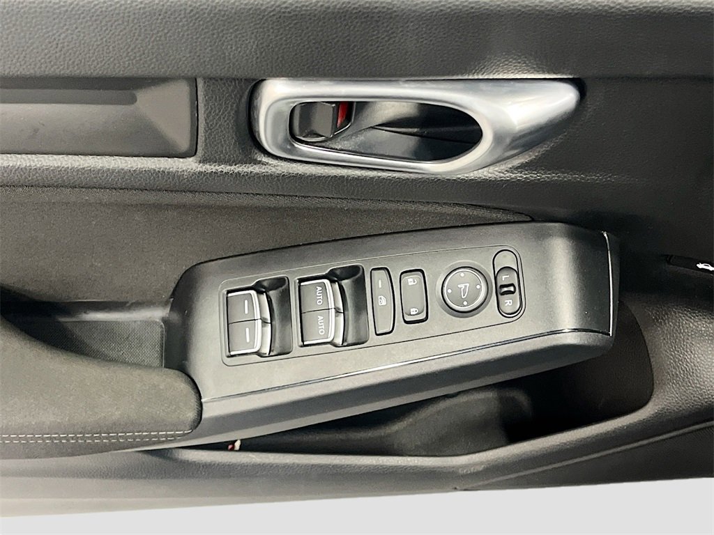 Used 2024 Honda Civic Sport image 17