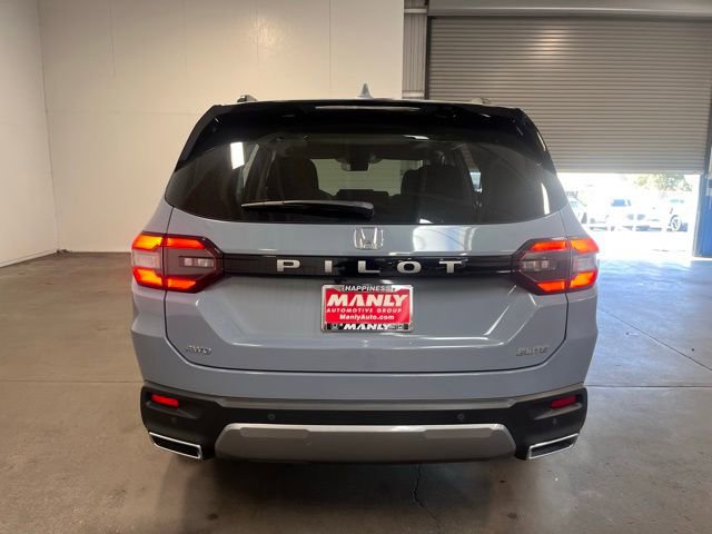 Used 2026 Honda Pilot Elite image 4
